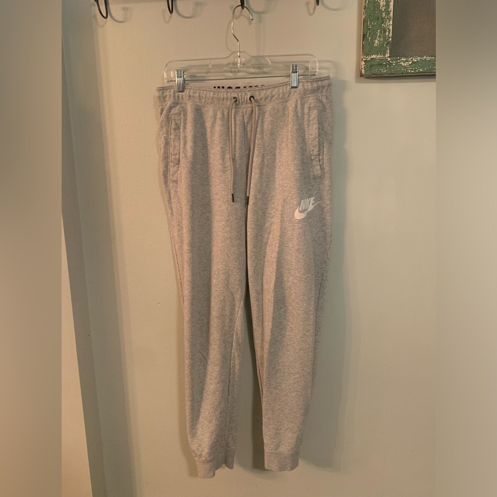 Women’s Nike Sweatpants/Joggers